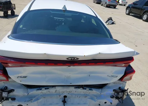 2021 Kia K5 Lxs из США, поврежденный, VIN 5XXG14J28MG027809